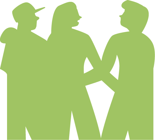 Kolme nuorta henkilöä, jotka seisovat yhdessä, silhouetissa vihreällä taustalla.